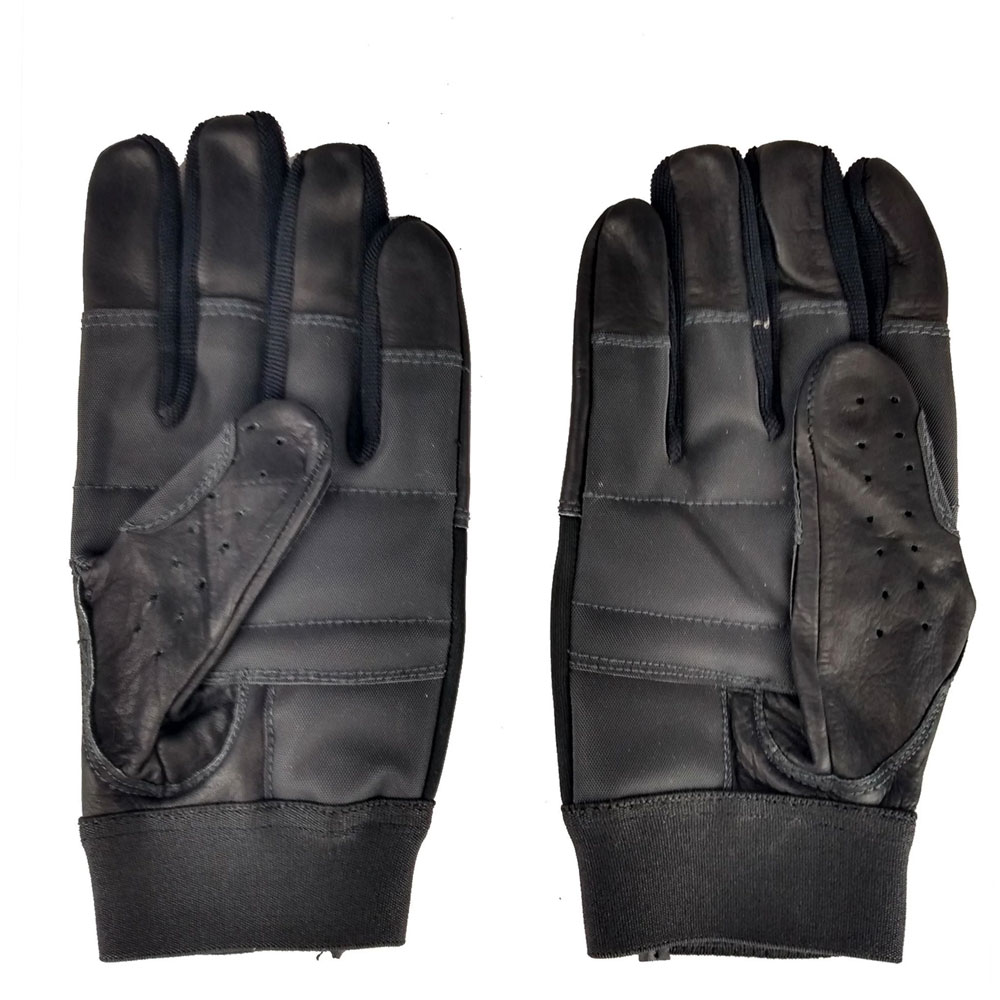7 WHEELCHAIR GLOVES - Image 1
